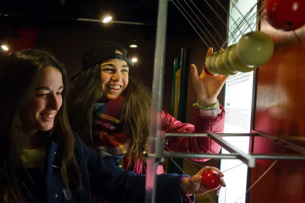 Curso: Física Recreativa para mayores de 18 años