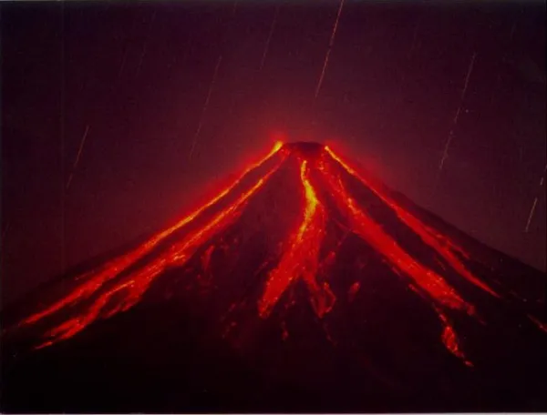La reciente actividad del volcán de Fuego de Colima, crecimiento del domo y potencial eruptivo