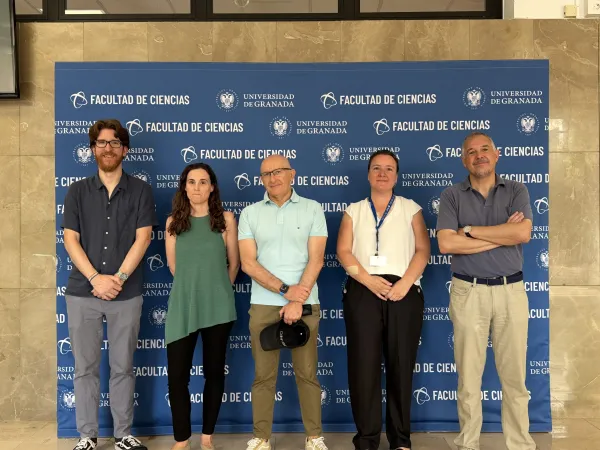 La Facultad de Ciencias de la UGR acoge el Campus Amazon